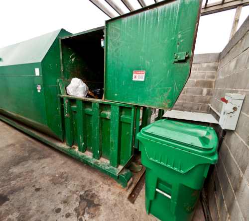 Commercial dumpster rental